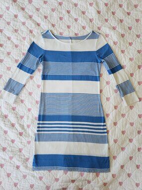 Lilly Pulitzer Marlowe Dress 100% Cotton Boatneck Blue and White Stripes Size XS